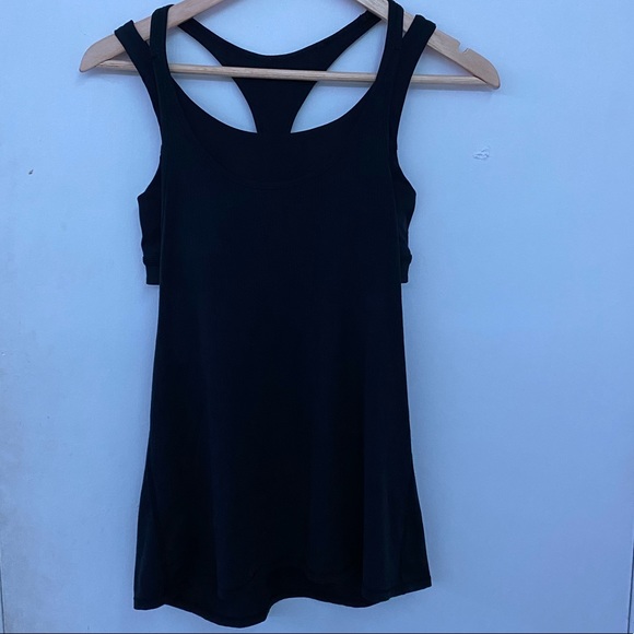 Black lululemon top - Picture 2 of 5